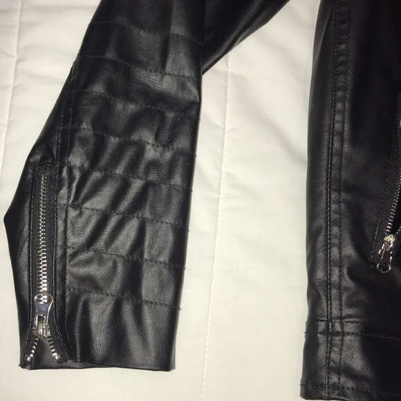 Faux leather jacket - Picture 2 of 3